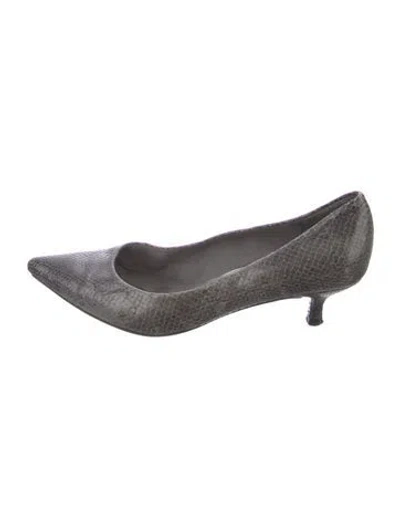 Pre-owned Stuart Weitzman Snakeskin Pumps In Gray