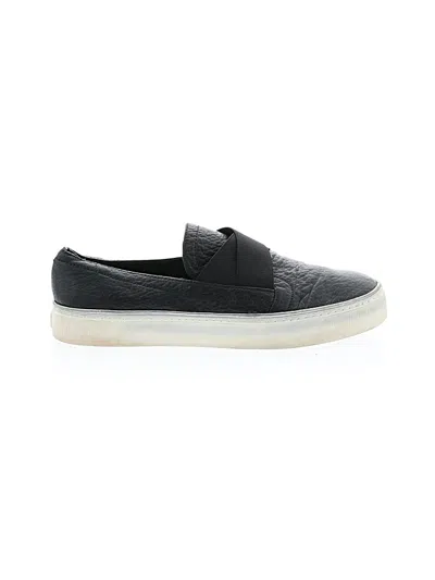 Pre-owned Stuart Weitzman Sneakers In Black