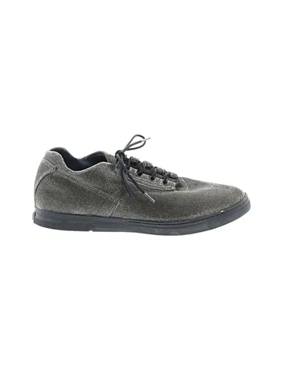 Pre-owned Stuart Weitzman Sneakers In Tan