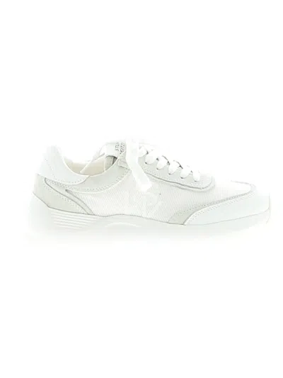 Pre-owned Stuart Weitzman Sneakers In White