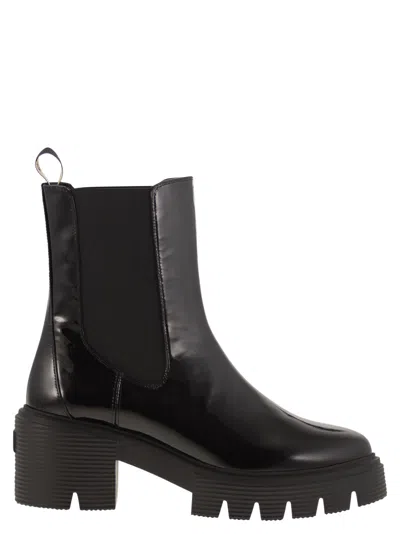Stuart Weitzman Soho Chelsea - Leather Ankle Boot With Midsole In Black