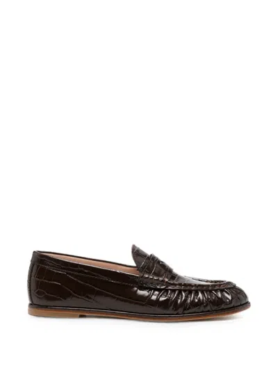 Stuart Weitzman Spencer Croc-effect Loafers In Brown