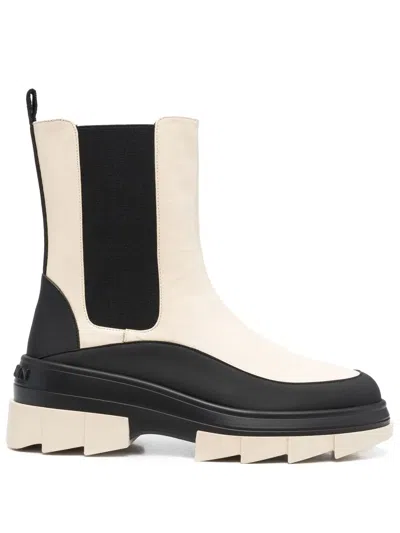 Stuart Weitzman Split-sole Chunky Boots In Nude