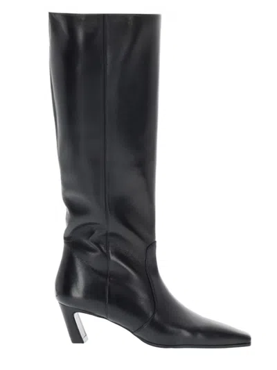 Stuart Weitzman Stassi Boot In Black