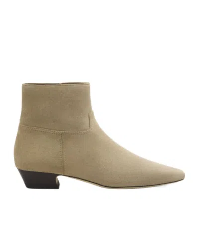 Stuart Weitzman Stassi Zip Booties In Neutral