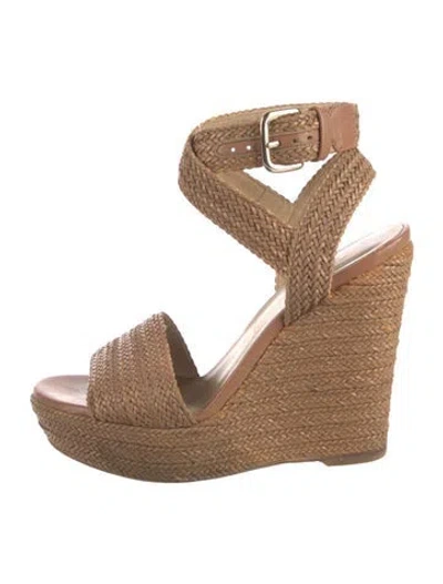 Pre-owned Stuart Weitzman Straw Espadrilles In Neutral