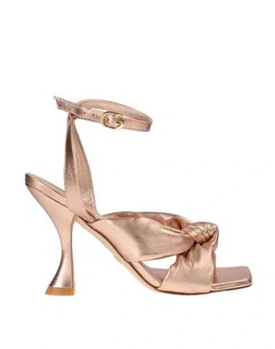 Stuart Weitzman Sandal With Rose Gold Heel Woman Sandals Rose Gold Size 7.5 Leather