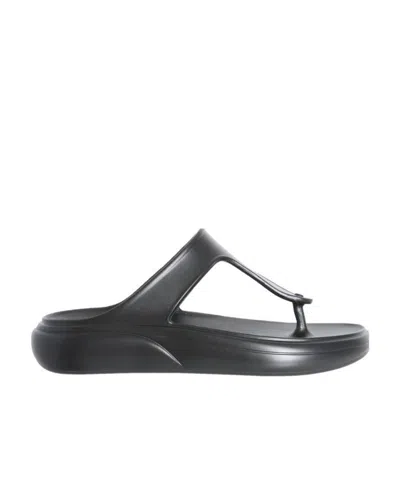STUART WEITZMAN STUART WEITZMAN STUFLEX T STRAP SANDALS