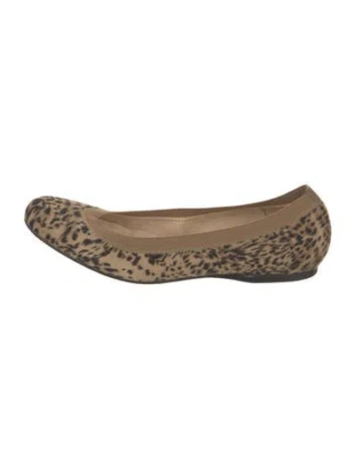 Pre-owned Stuart Weitzman Suede Animal Print Flats In Neutral