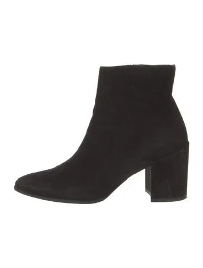 Pre-owned Stuart Weitzman Suede Boots In Black