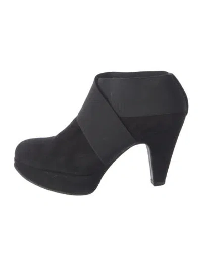Pre-owned Stuart Weitzman Suede Boots In Black
