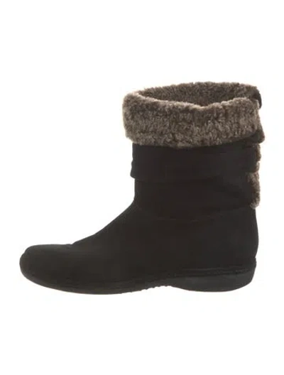 Pre-owned Stuart Weitzman Suede Boots In Black