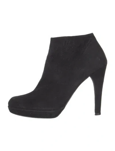 Pre-owned Stuart Weitzman Suede Boots In Black