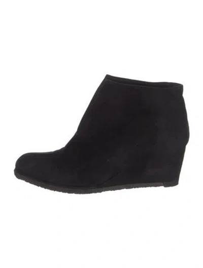 Pre-owned Stuart Weitzman Suede Boots In Black