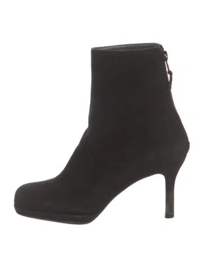 Pre-owned Stuart Weitzman Suede Boots In Black