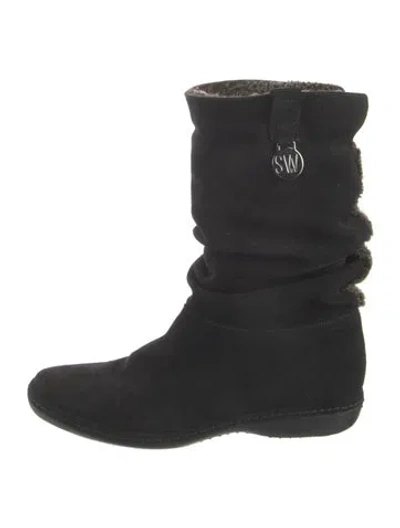 Pre-owned Stuart Weitzman Suede Boots In Black
