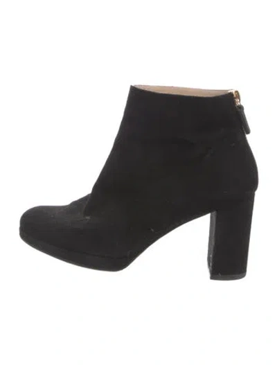 Pre-owned Stuart Weitzman Suede Boots In Black