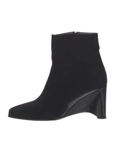 Pre-owned Stuart Weitzman Suede Boots In Black