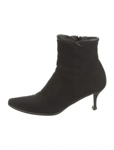 Pre-owned Stuart Weitzman Suede Boots In Black