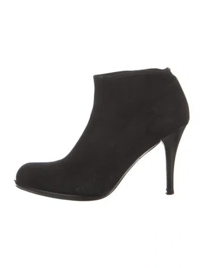 Pre-owned Stuart Weitzman Suede Boots In Black