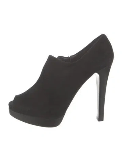 Pre-owned Stuart Weitzman Suede Boots In Black