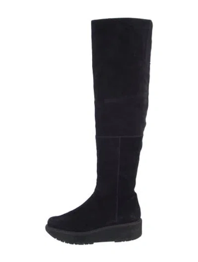 Pre-owned Stuart Weitzman Suede Boots In Black