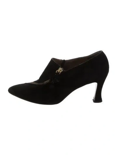 Pre-owned Stuart Weitzman Suede Boots In Black