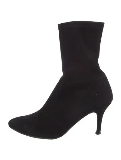 Pre-owned Stuart Weitzman Suede Boots In Black