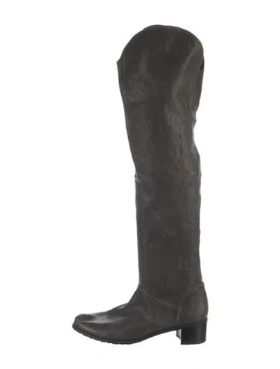 Pre-owned Stuart Weitzman Suede Boots In Black