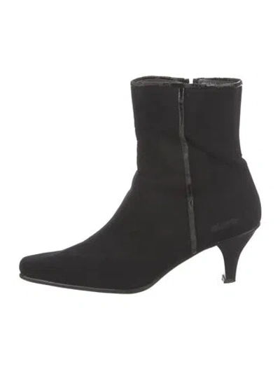 Pre-owned Stuart Weitzman Suede Boots In Black