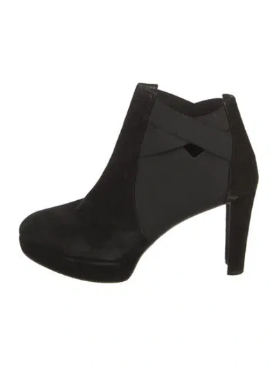Pre-owned Stuart Weitzman Suede Boots In Black