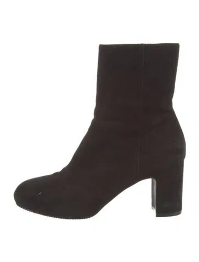 Pre-owned Stuart Weitzman Suede Boots In Black