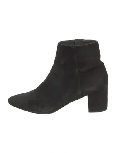Pre-owned Stuart Weitzman Suede Boots In Black