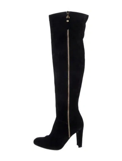 Pre-owned Stuart Weitzman Suede Boots In Black