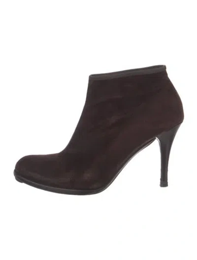 Pre-owned Stuart Weitzman Suede Boots In Brown