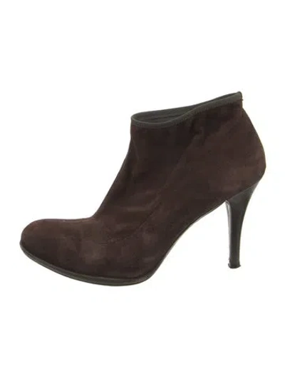 Pre-owned Stuart Weitzman Suede Boots In Brown