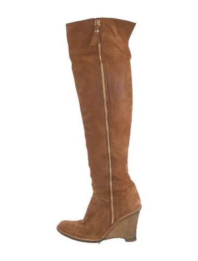 Pre-owned Stuart Weitzman Suede Boots In Brown