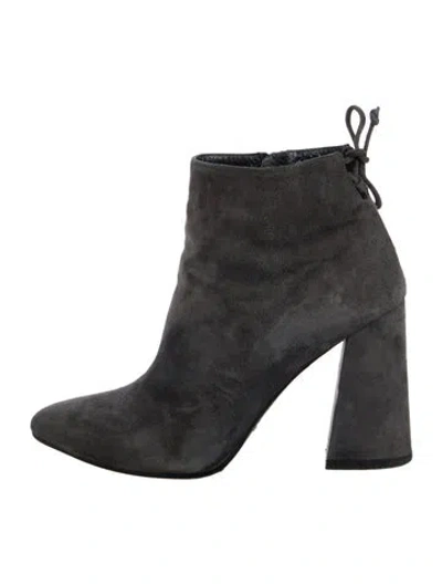 Pre-owned Stuart Weitzman Suede Boots In Gray