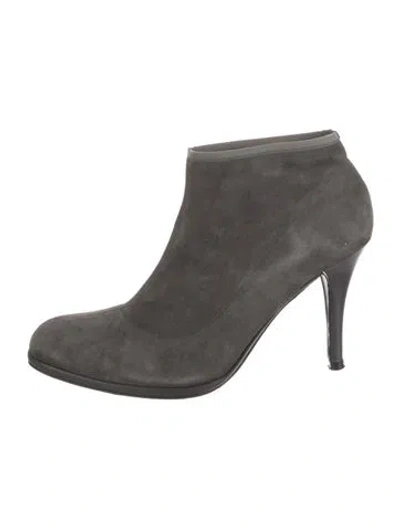 Pre-owned Stuart Weitzman Suede Boots In Gray