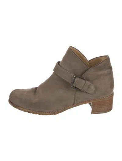 Pre-owned Stuart Weitzman Suede Boots In Gray