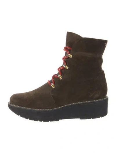 Pre-owned Stuart Weitzman Suede Boots In Green