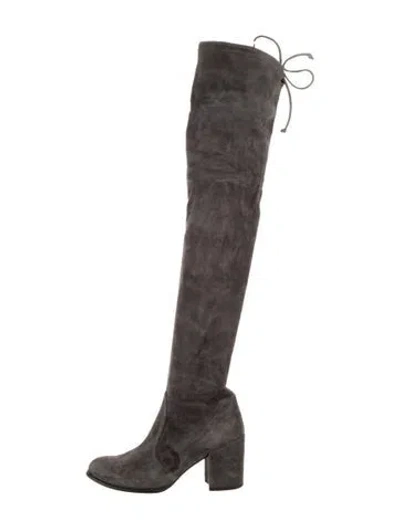Pre-owned Stuart Weitzman Suede Boots In Green