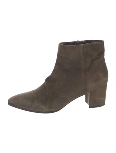 Pre-owned Stuart Weitzman Suede Boots In Green