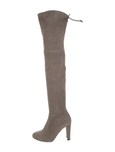 Pre-owned Stuart Weitzman Suede Boots In Neutral