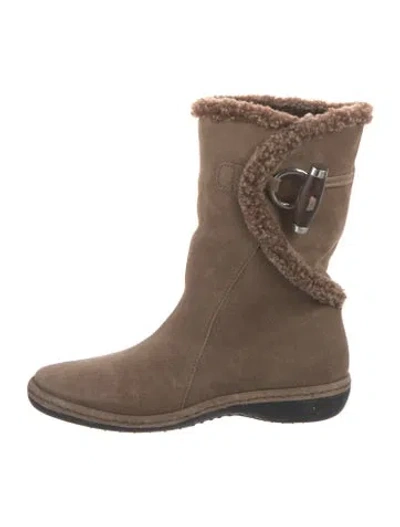 Pre-owned Stuart Weitzman Suede Boots In Neutral