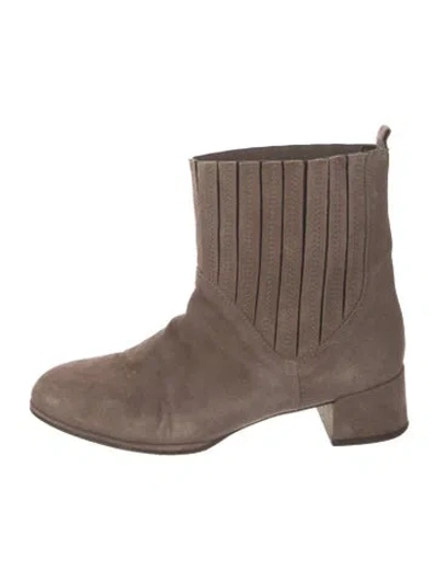 Pre-owned Stuart Weitzman Suede Boots In Neutral