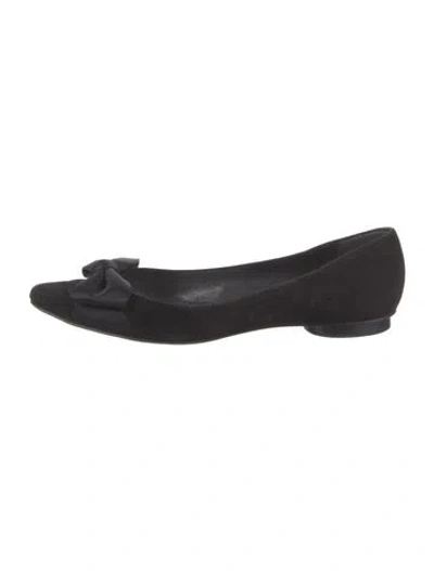 Pre-owned Stuart Weitzman Suede Bow Accents Ballet Flats In Black