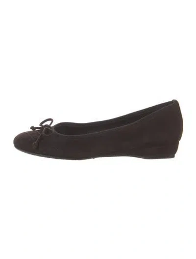 Pre-owned Stuart Weitzman Suede Bow Accents Ballet Flats In Brown