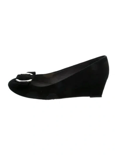 Pre-owned Stuart Weitzman Suede Bow Accents Pumps In Black