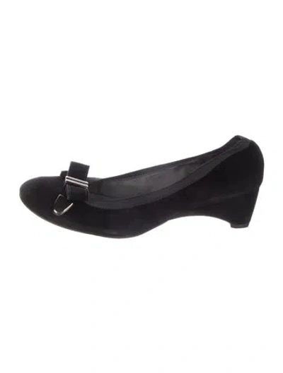 Pre-owned Stuart Weitzman Suede Bow Accents Pumps In Blue